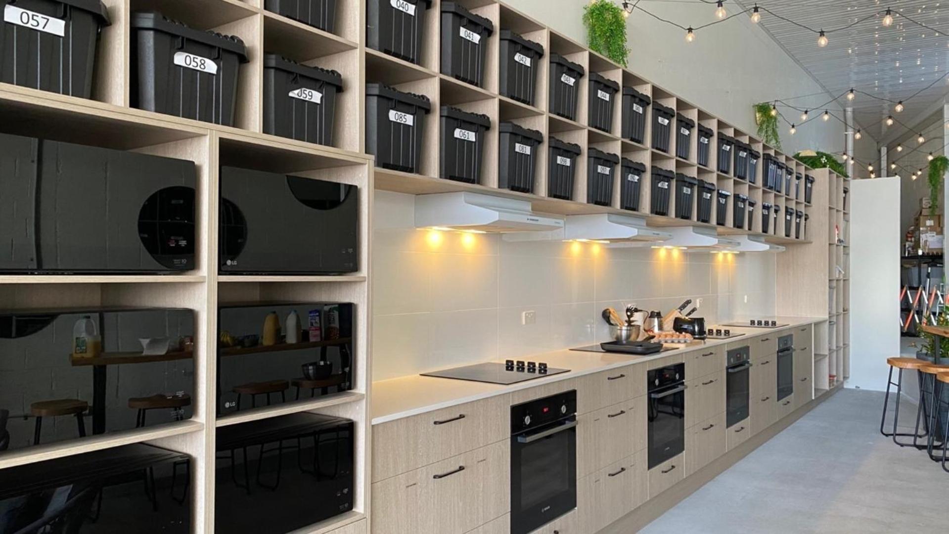 Capsuleaccom Hostel Гоулд Коуст Екстериор снимка